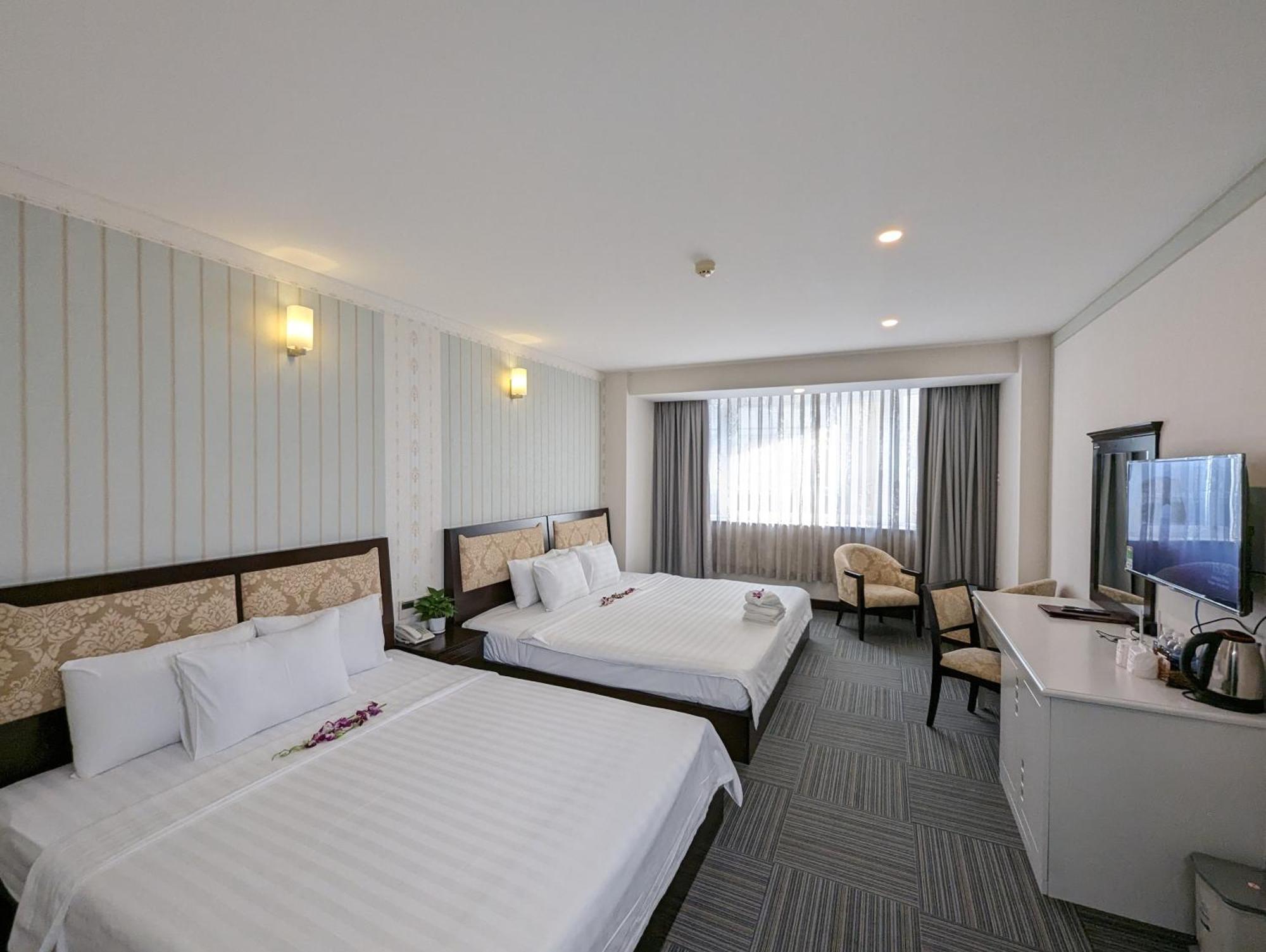 הו צ'י מין סיטי Dong Kinh Hotel מראה חיצוני תמונה