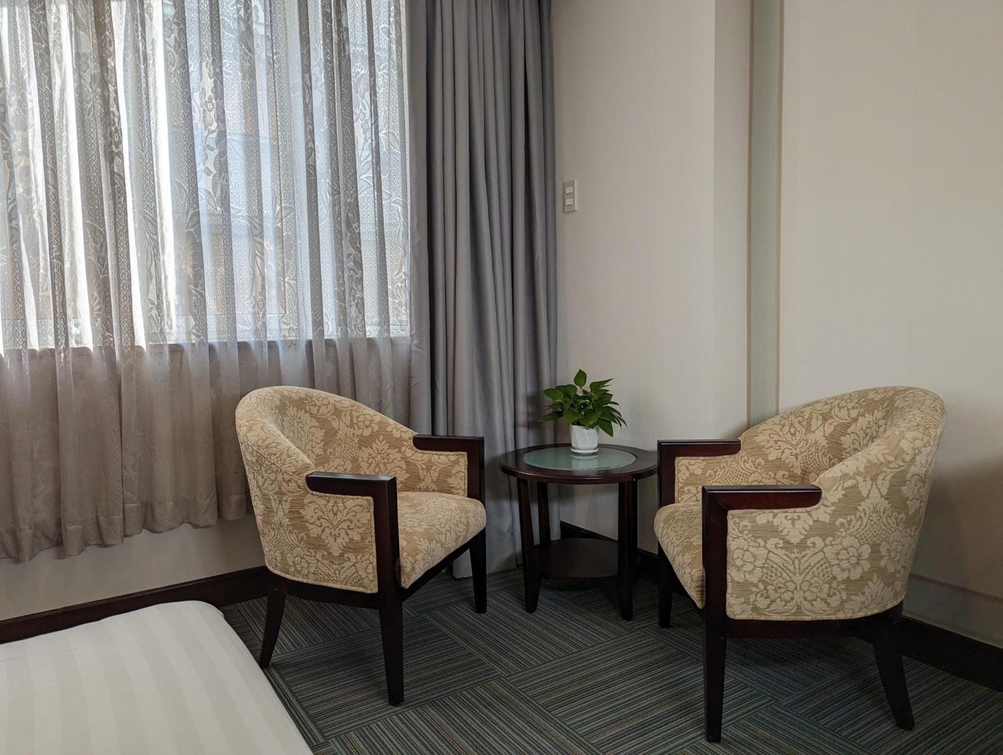הו צ'י מין סיטי Dong Kinh Hotel מראה חיצוני תמונה