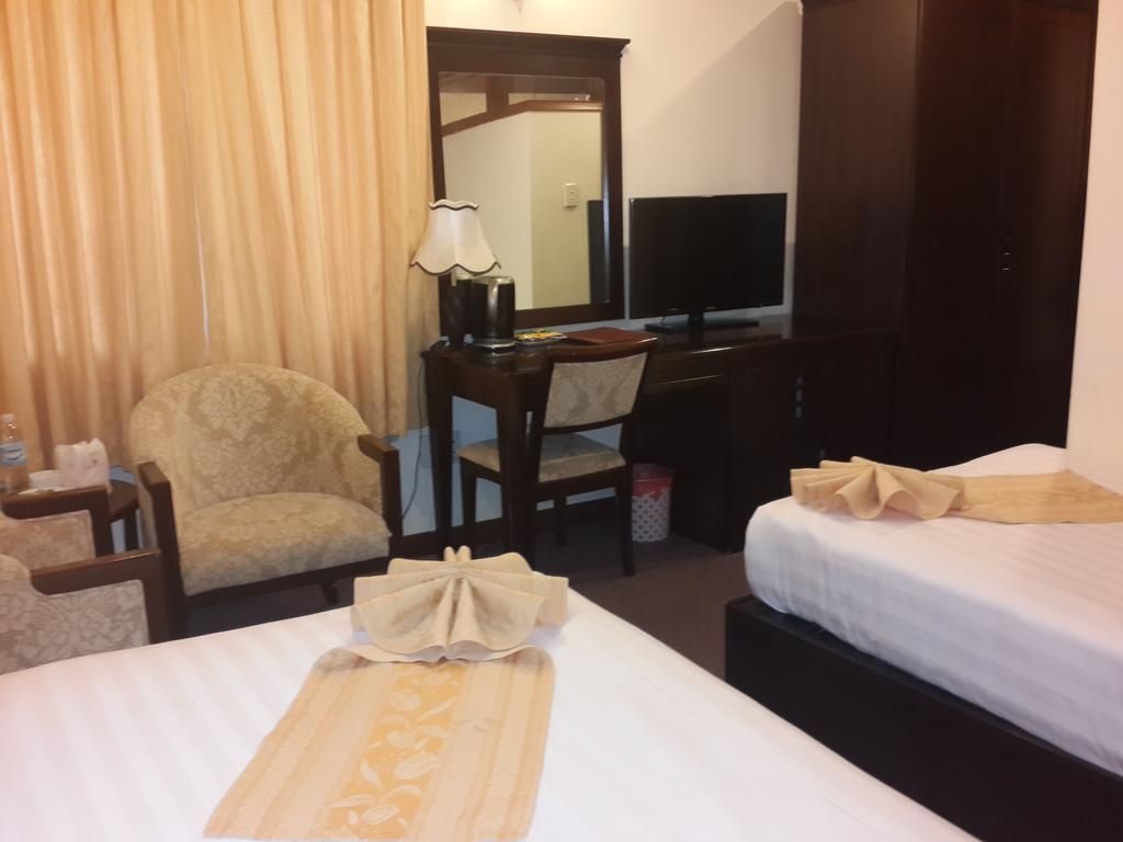 הו צ'י מין סיטי Dong Kinh Hotel מראה חיצוני תמונה