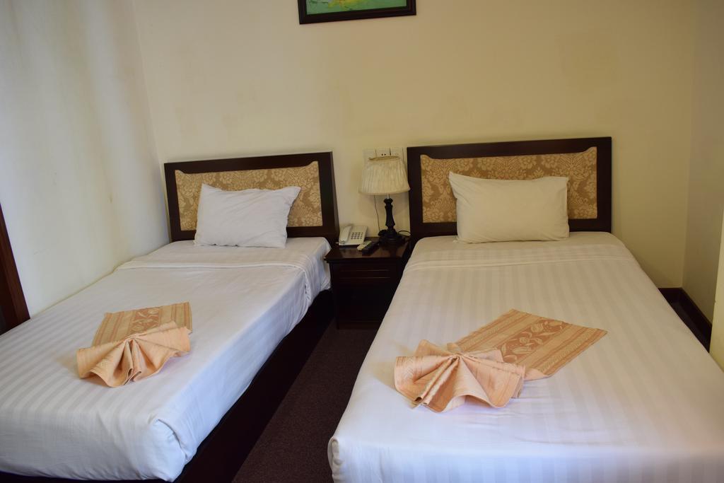 הו צ'י מין סיטי Dong Kinh Hotel מראה חיצוני תמונה